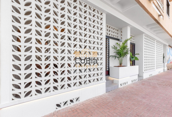 Apartment - Nouvelle construction - Torrevieja - Playa Los Naufragos