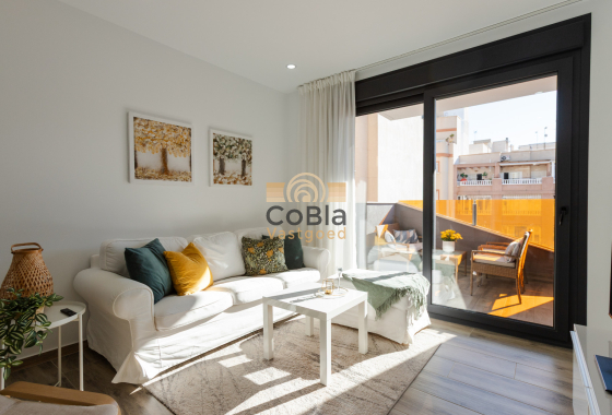 Apartment - Wiederverkauf - Torrevieja - Torrevieja