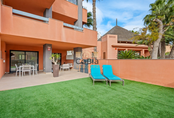 Apartments - Wiederverkauf - Orihuela Costa - Villamartín