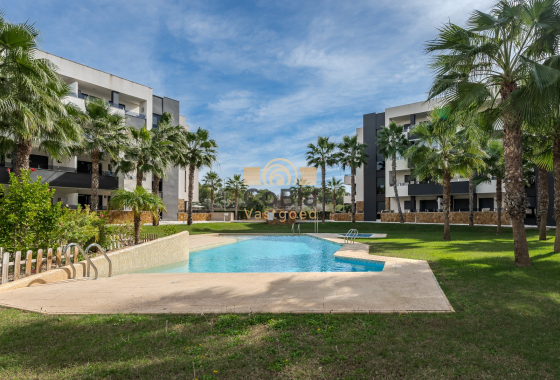 Appartement - Herverkoop - Orihuela Costa - Los Altos