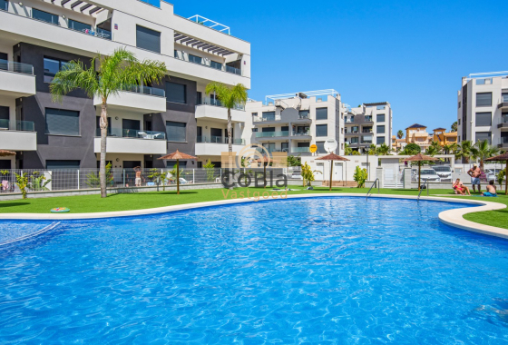 Appartement - Herverkoop - Orihuela Costa - Villamartín