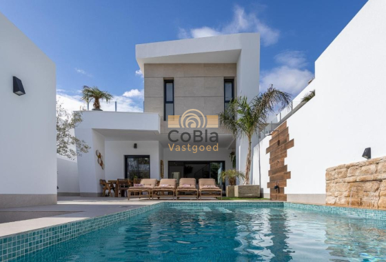 Detached Villa - Resale - Dolores - Dolores