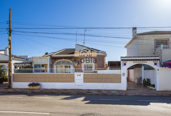 Detached Villa - Revente - Torrevieja - Urbanización San Luis