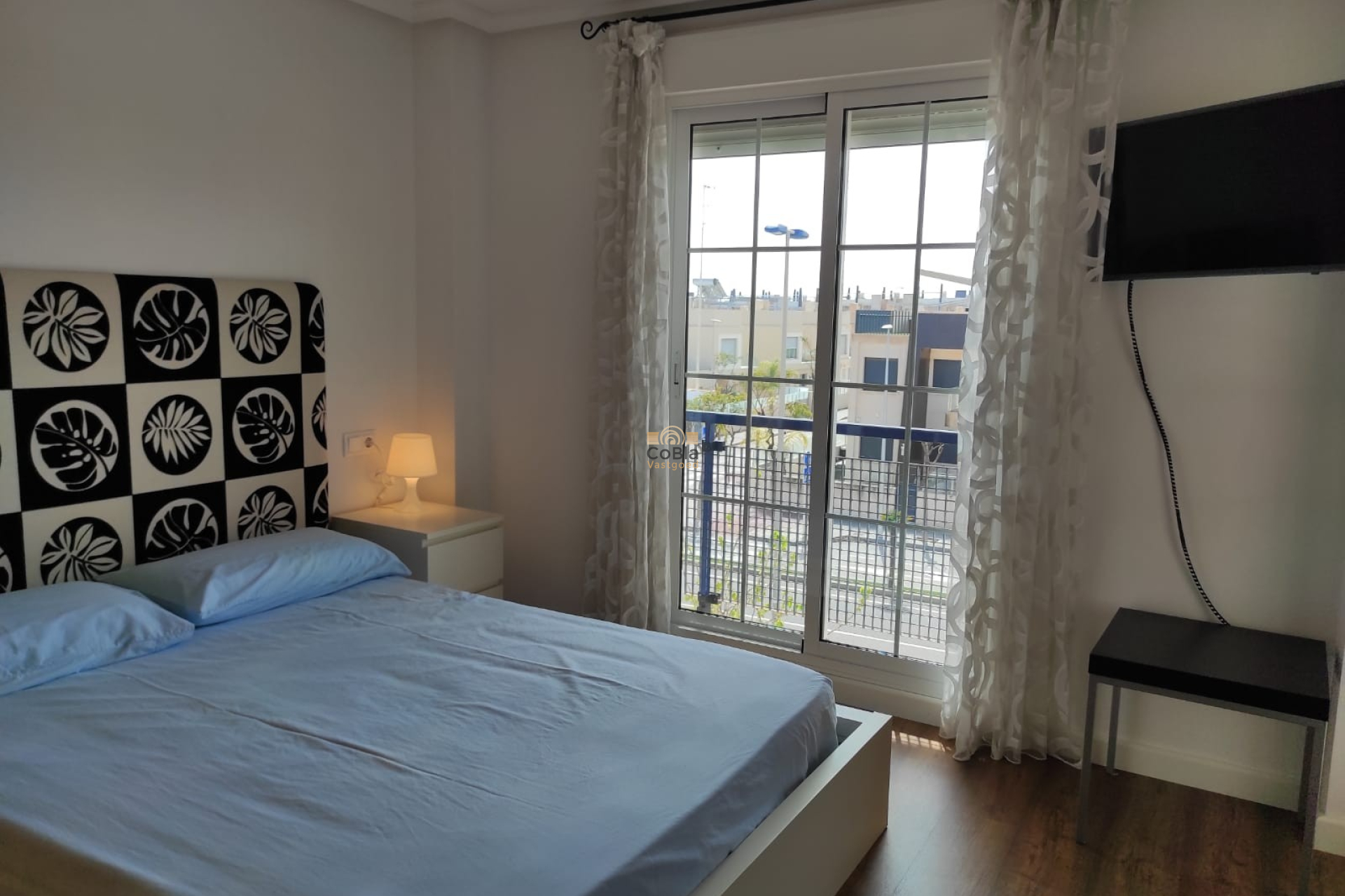 Herverkoop - Apartments - Mil Palmeras