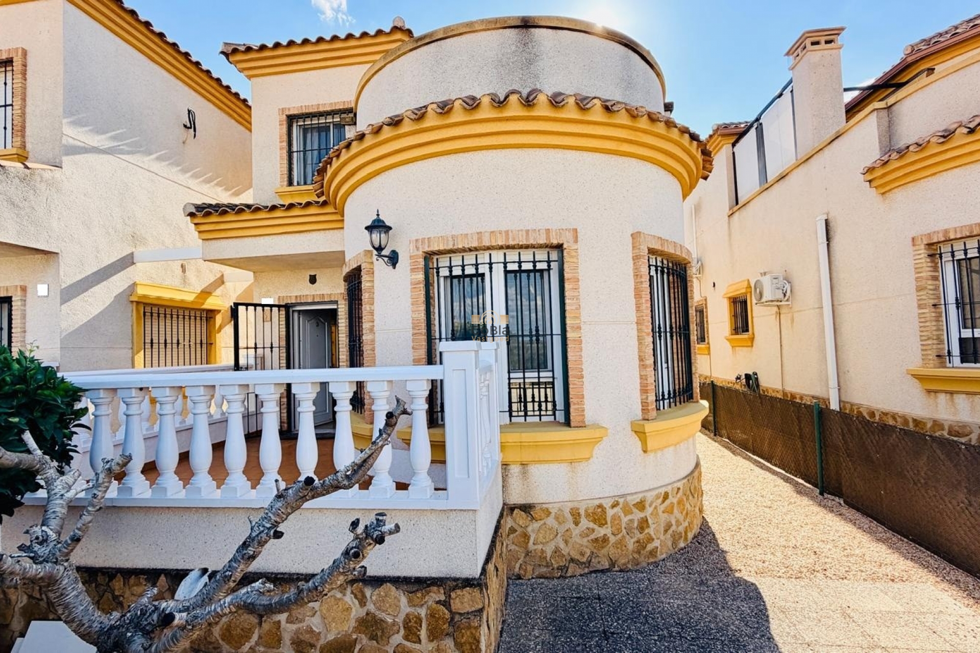 Herverkoop - Detached Villa - Los Montesinos - La Herrada