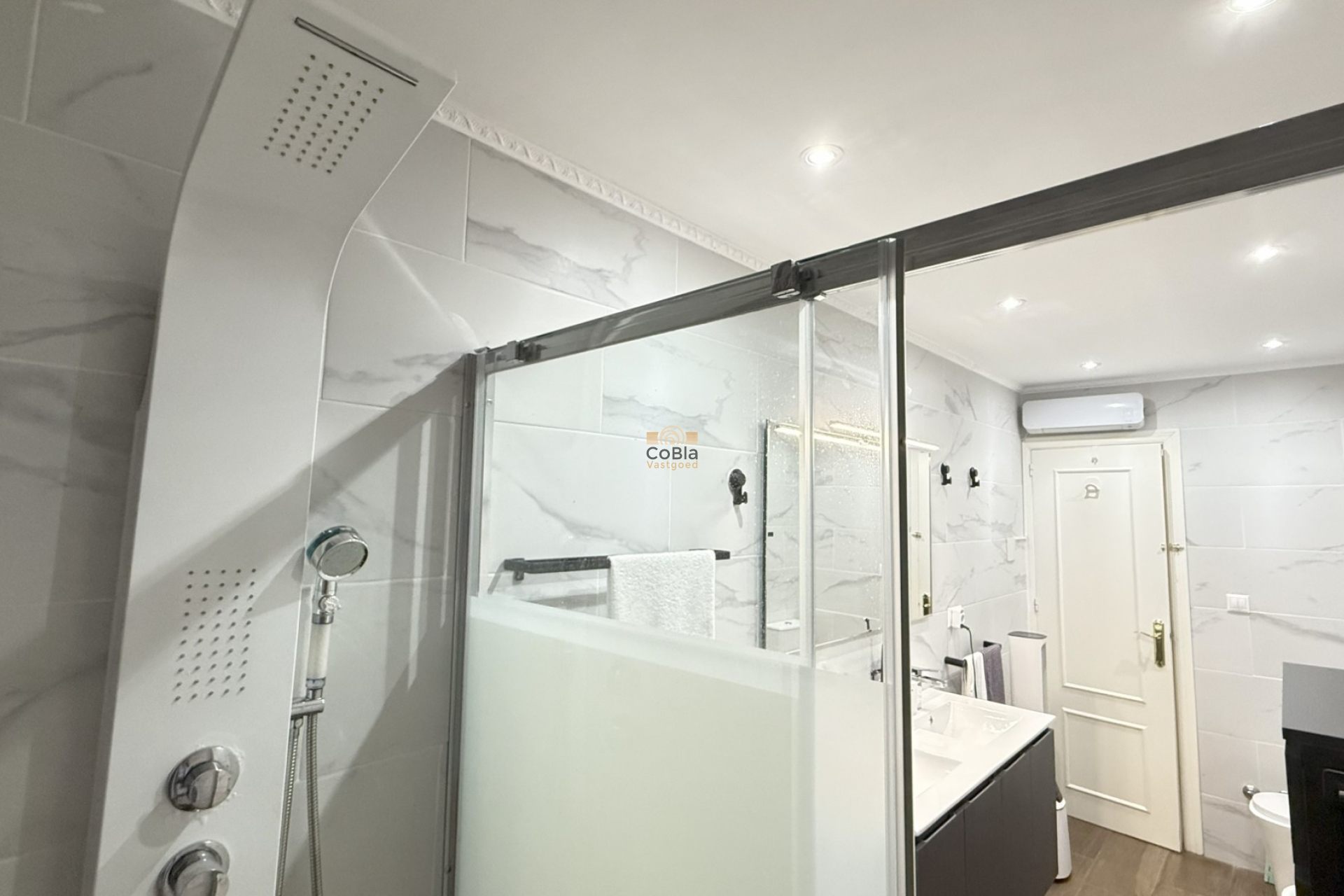 Herverkoop - House - Orihuela Costa - La Zenia