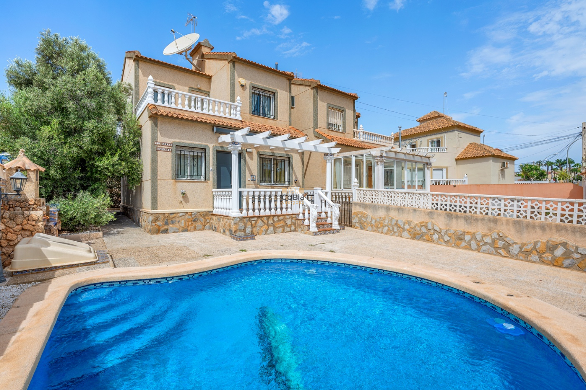 Herverkoop - Villa - Orihuela Costa - El Galan