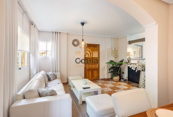House - Herverkoop - Orihuela Costa - La Regia