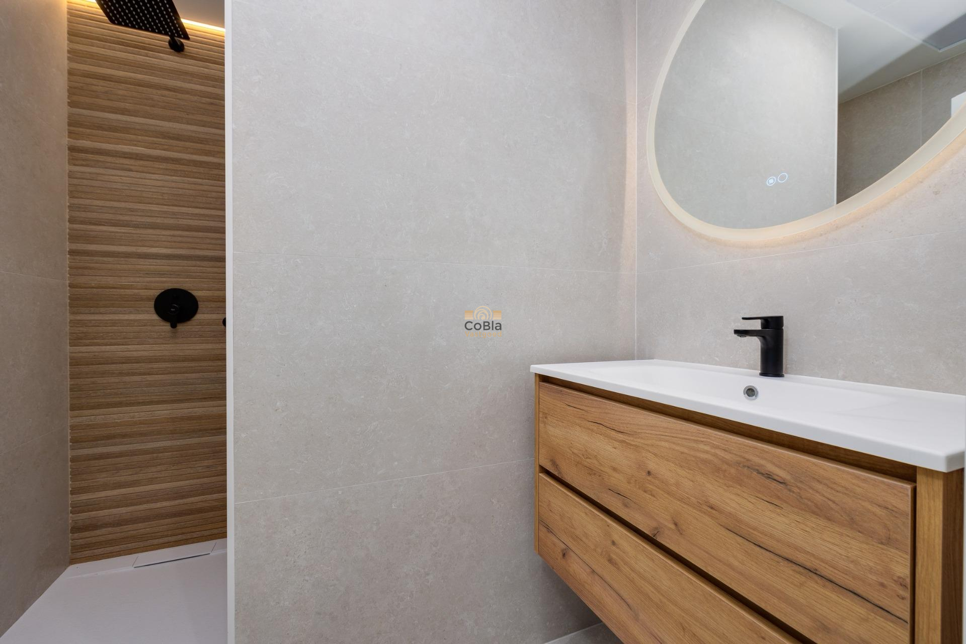 Neue Gebäude - Apartment - Guardamar del Segura - Avda del Puerto