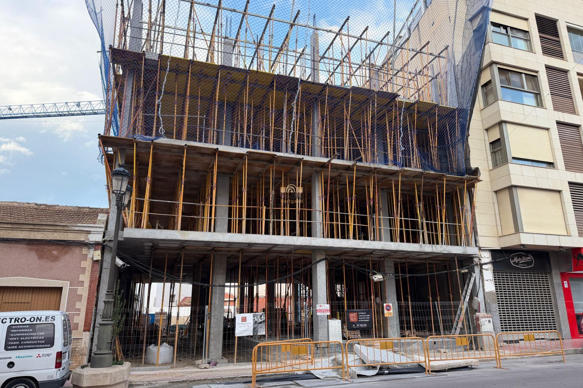 Neue Gebäude - Apartment - Guardamar del Segura - Pueblo