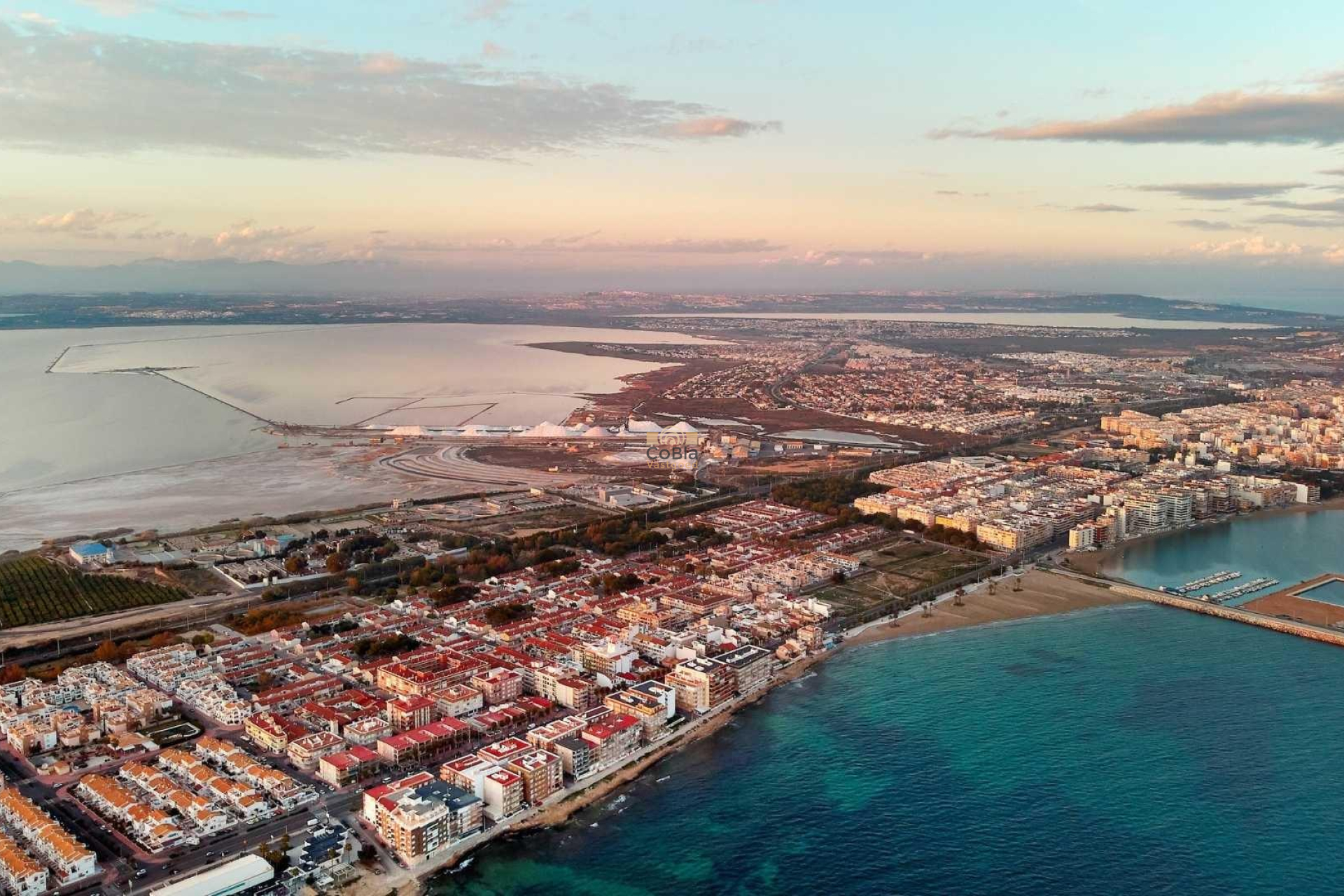 Neue Gebäude - Apartment - Torrevieja - Playa de los Locos