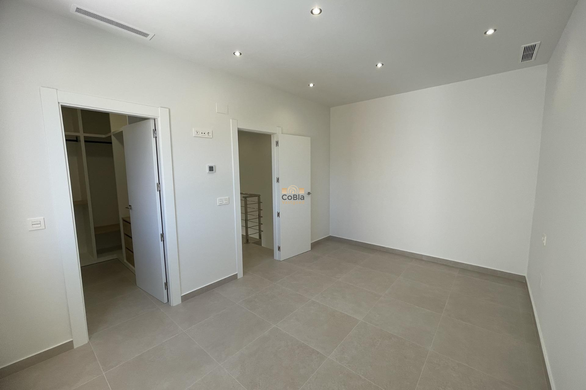 Neue Gebäude - Villa - Almoradí - Heredades