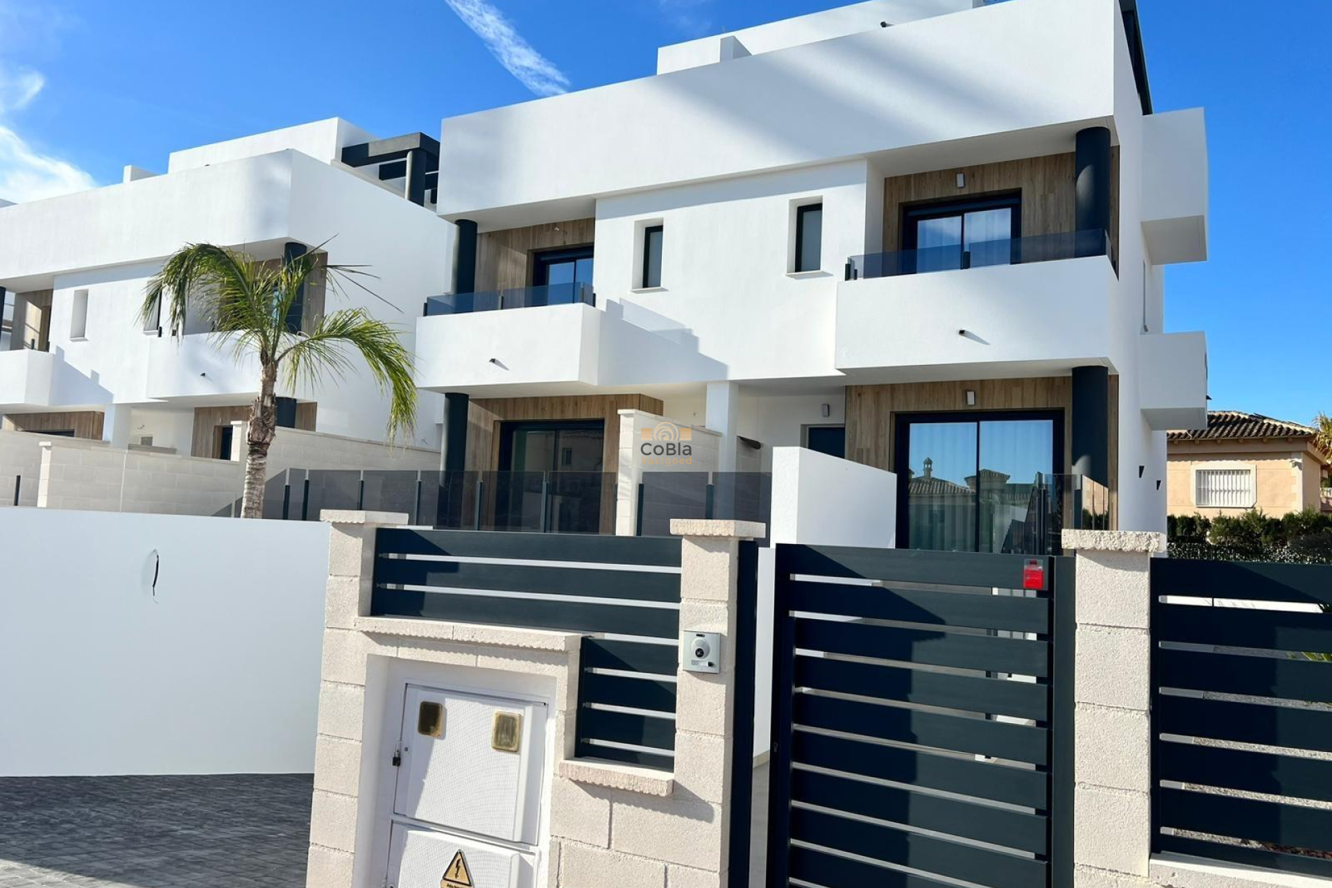 Neue Gebäude - Villa - Benferri - Benfis Park