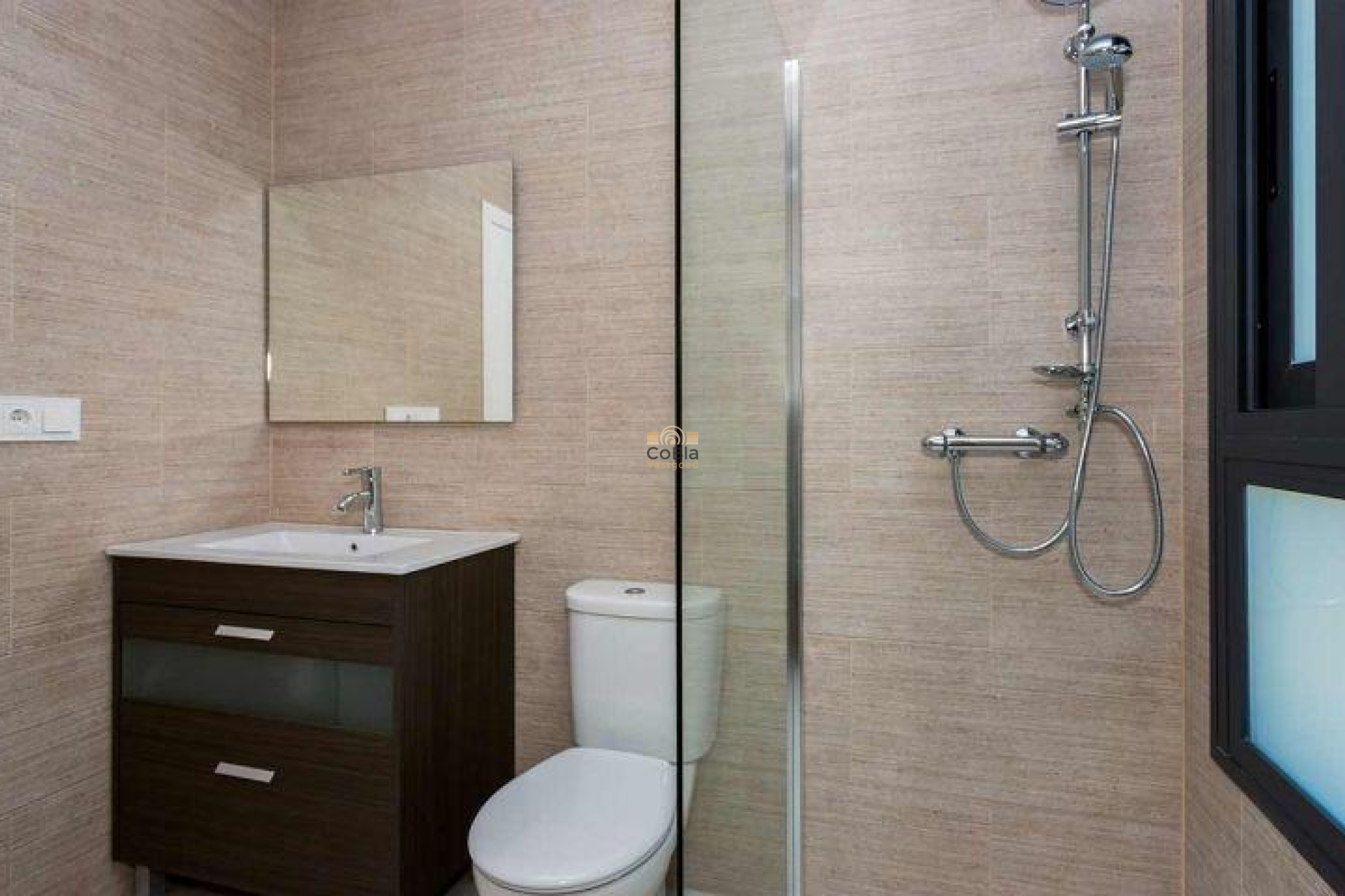 Neue Gebäude - Villa - Daya Nueva - Center