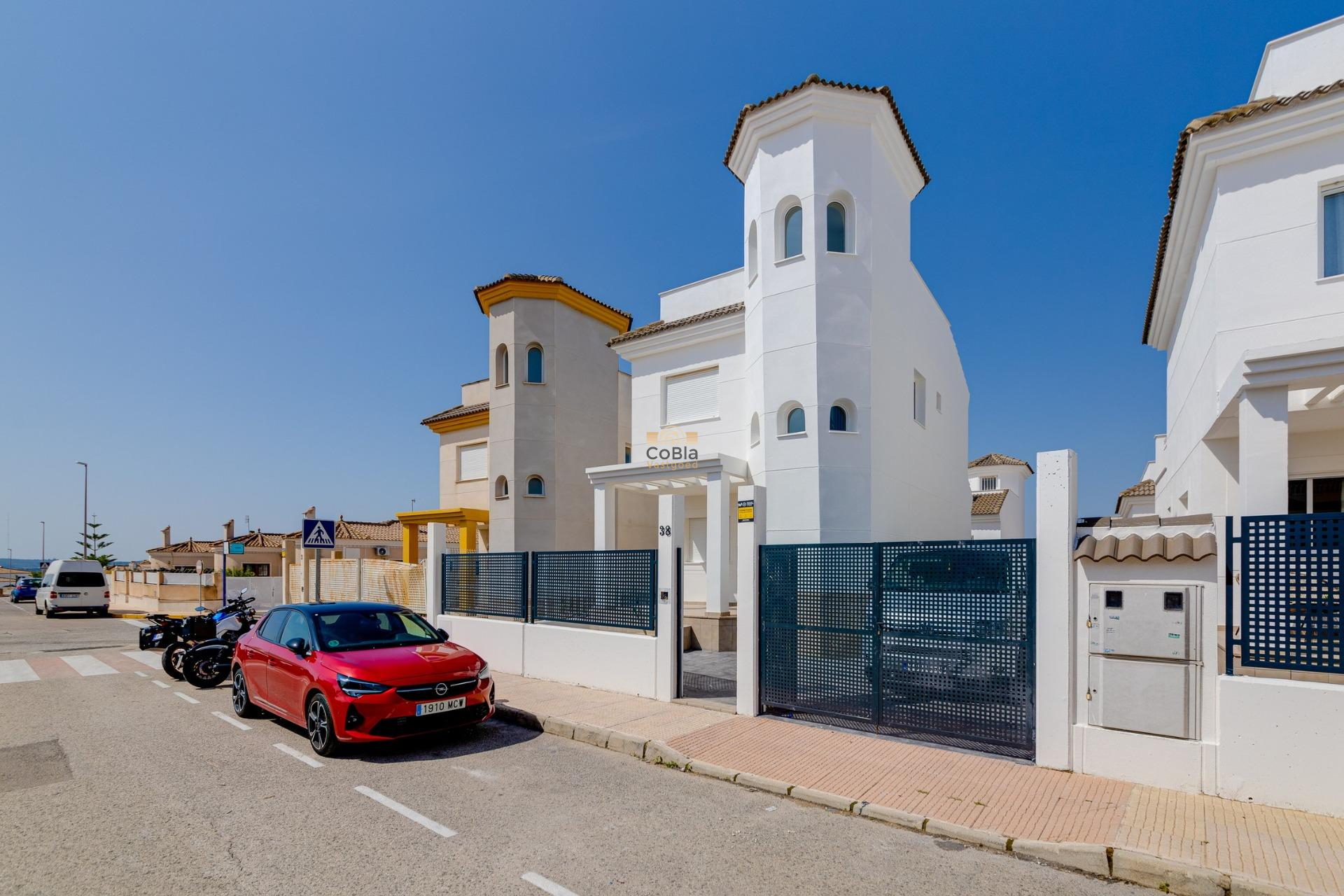 Neue Gebäude - Villa - San Fulgencio - Oasis La Marina