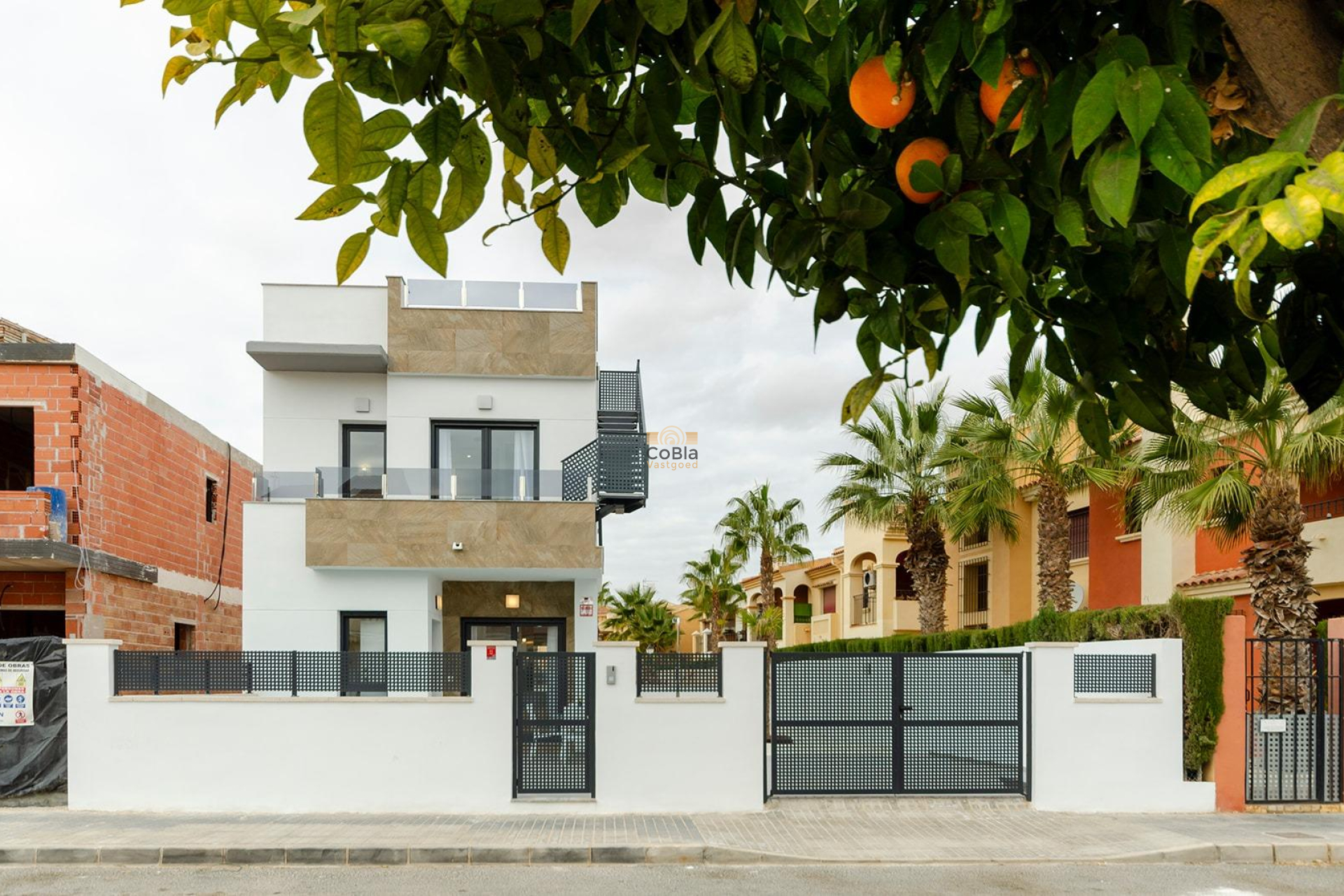 Neue Gebäude - Villa - Torrevieja - Torretas