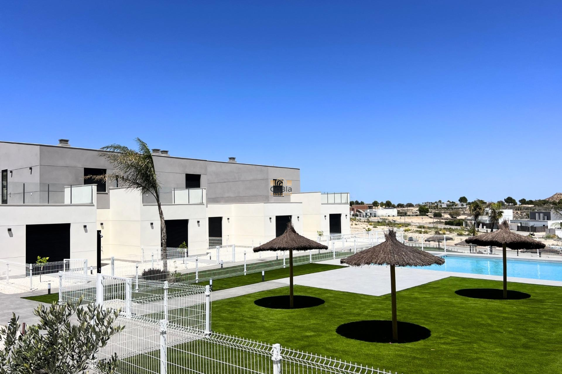 Nouvelle construction - Maison de ville - BAOS Y MENDIGO - Altaona Golf And Country Village