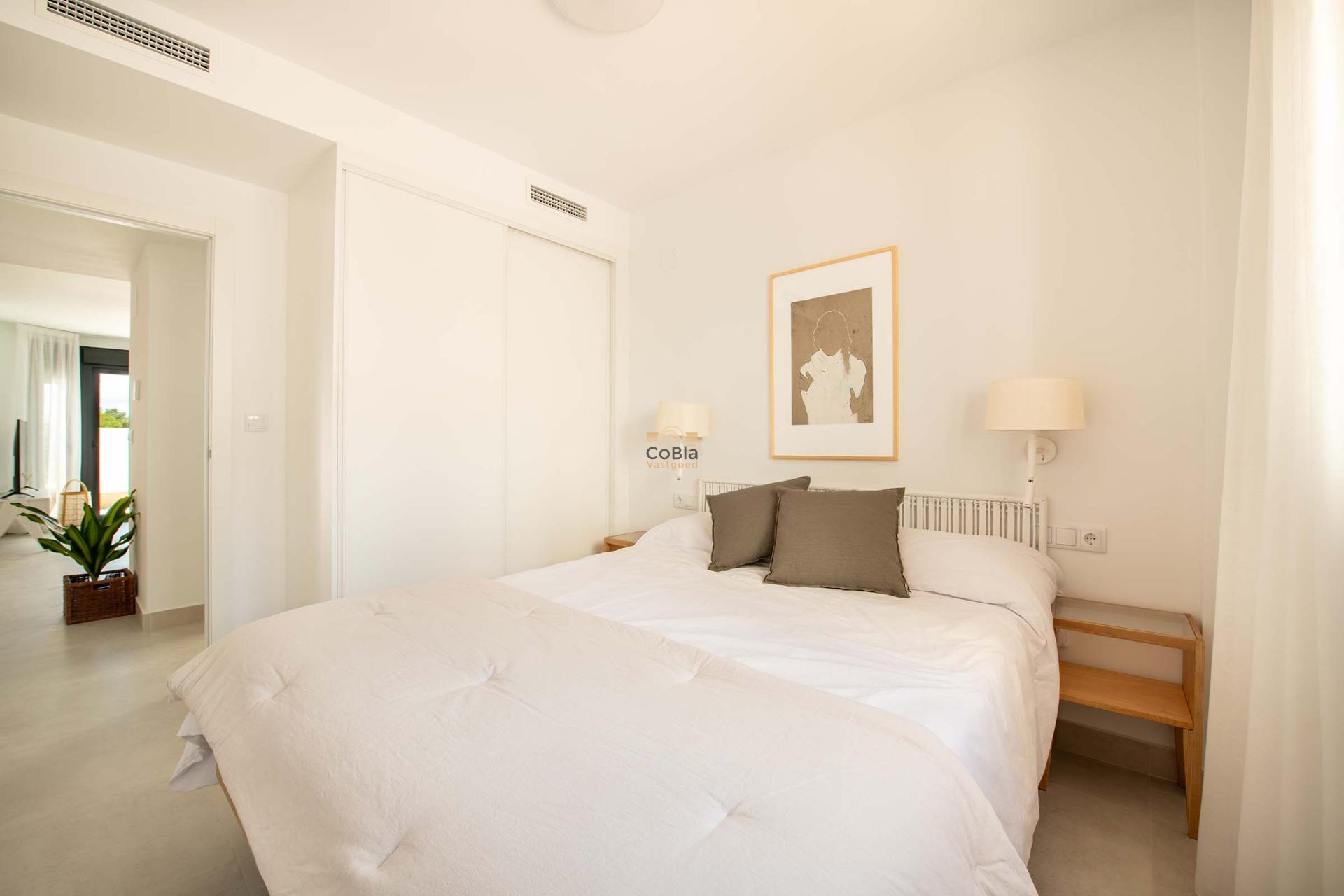 Nouvelle construction - Maison de ville - Cox - San Fernando