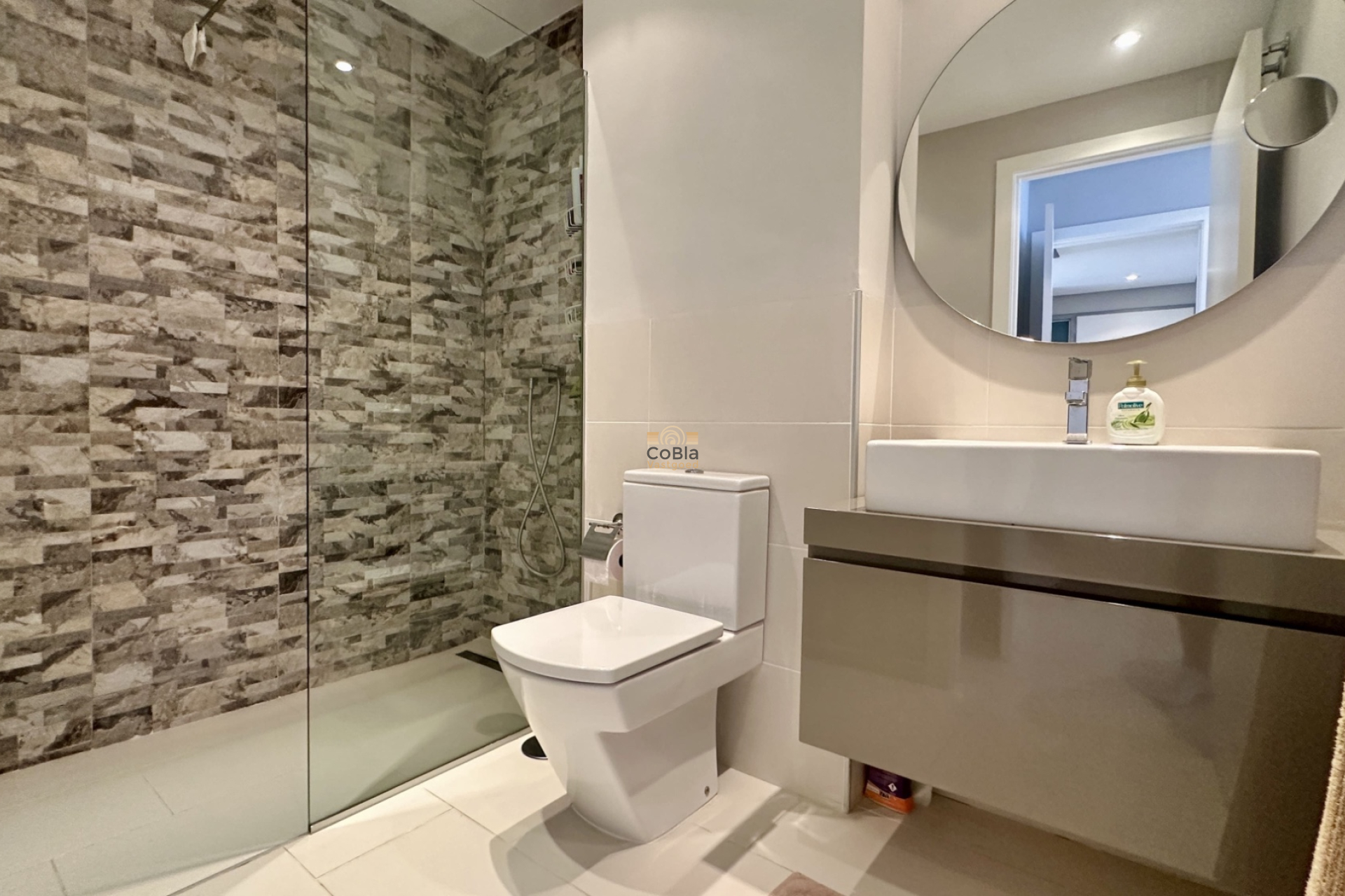 Resale - Apartment - Orihuela Costa - Villamartín