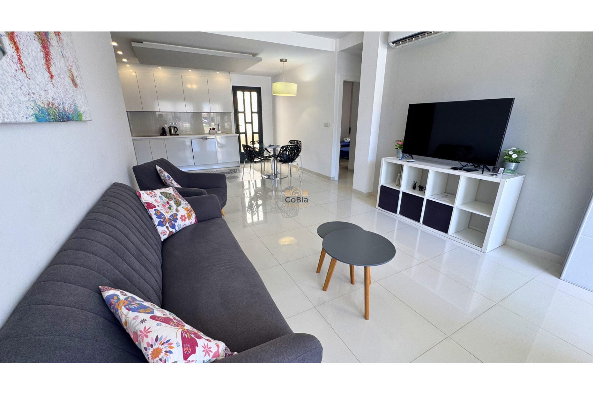Resale - Apartments - Mil Palmeras