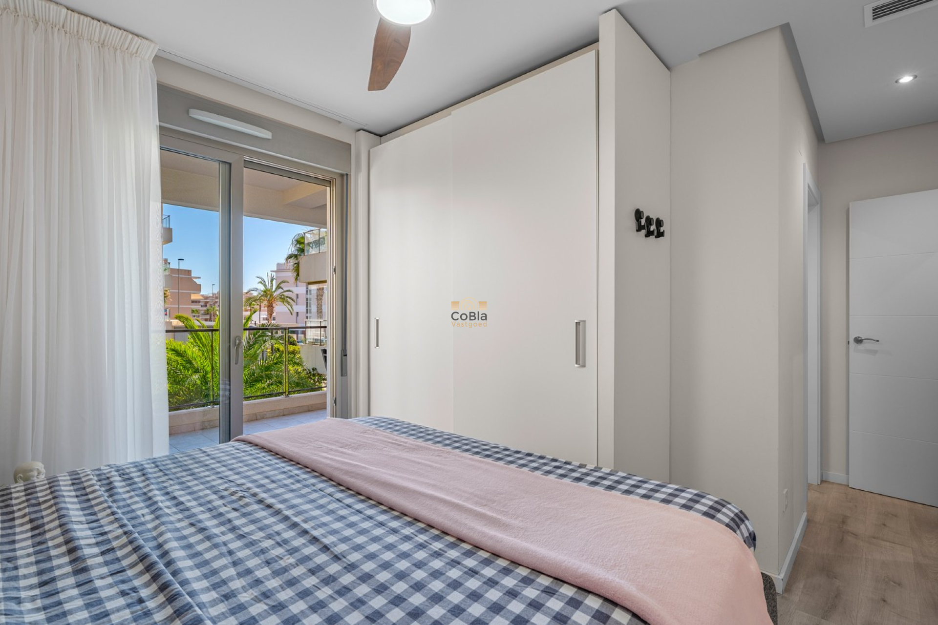 Resale - Apartments - Orihuela Costa - Los Dolses
