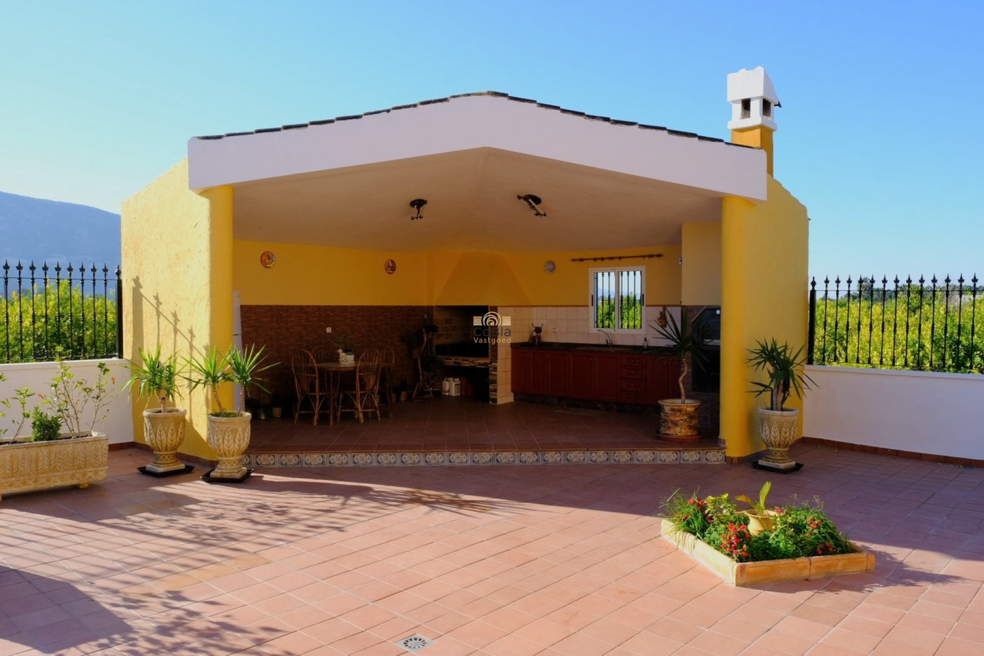 Resale - Finca / Country Property - Orihuela