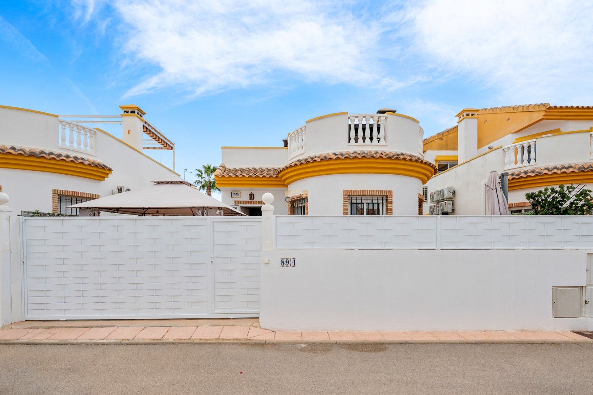 Resale - House - Guardamar del Segura - El Raso