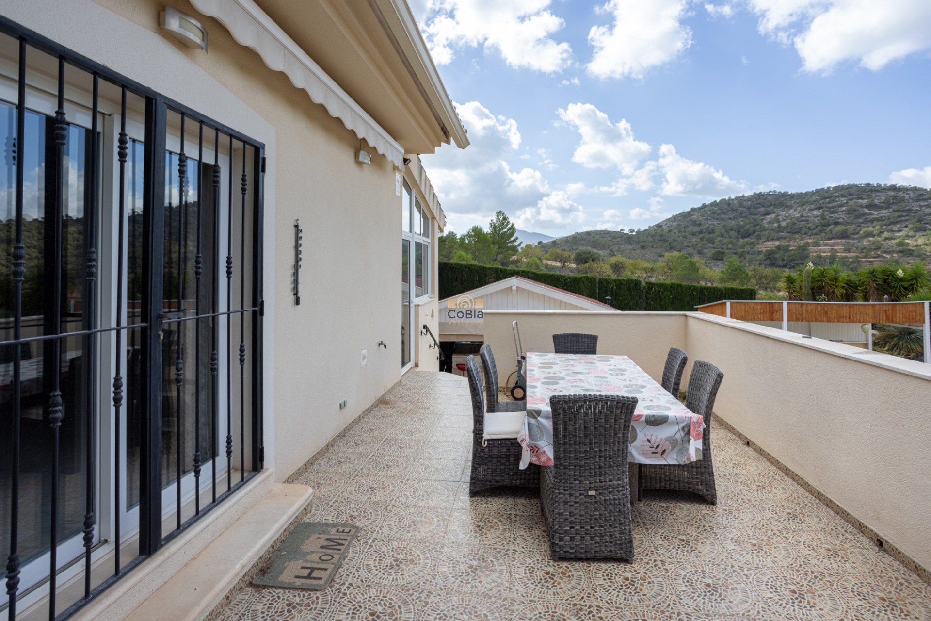 Resale - Independent villa - La Zarza