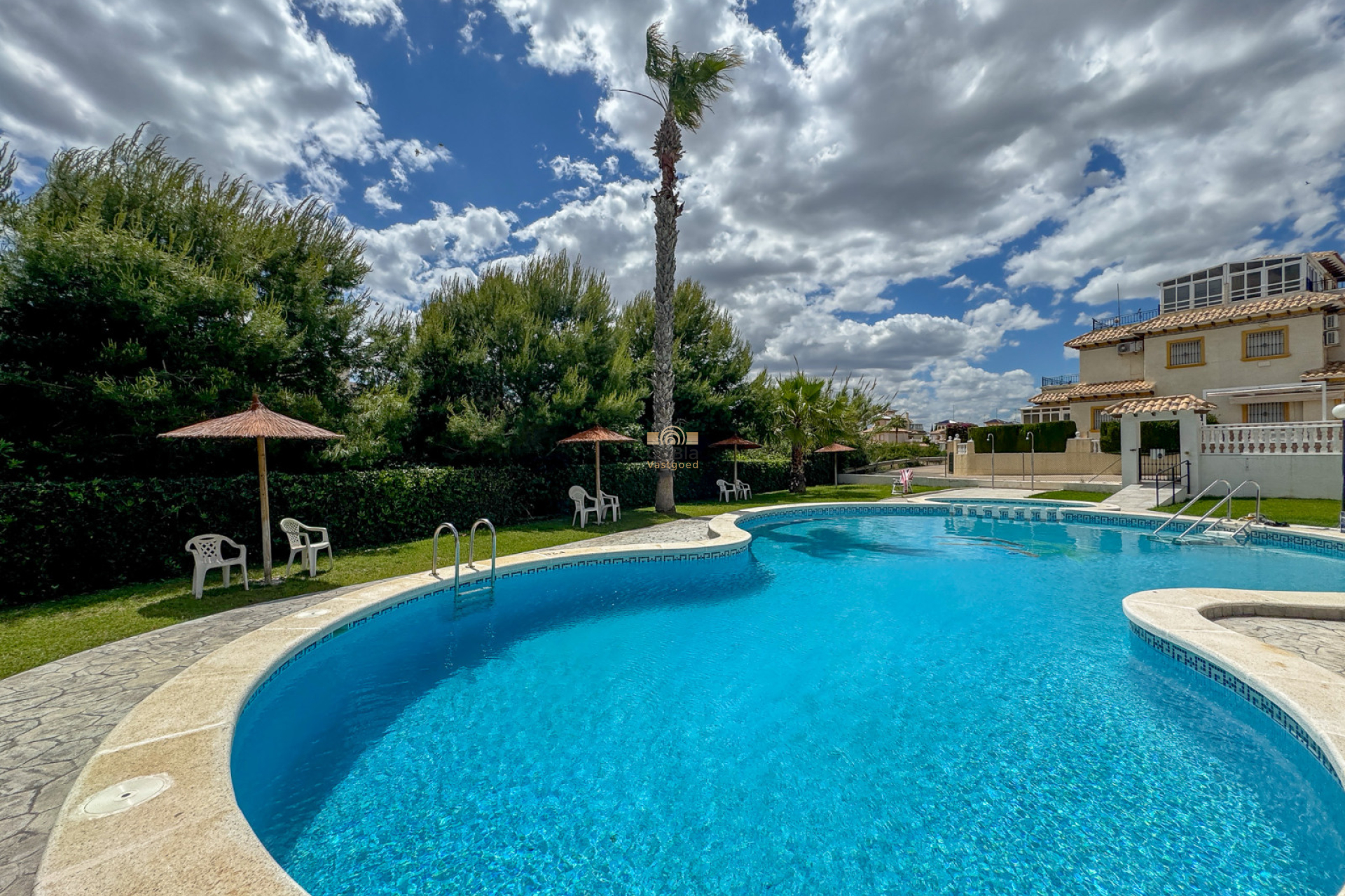 Resale - Semi-Detached - Orihuela Costa - La Zenia