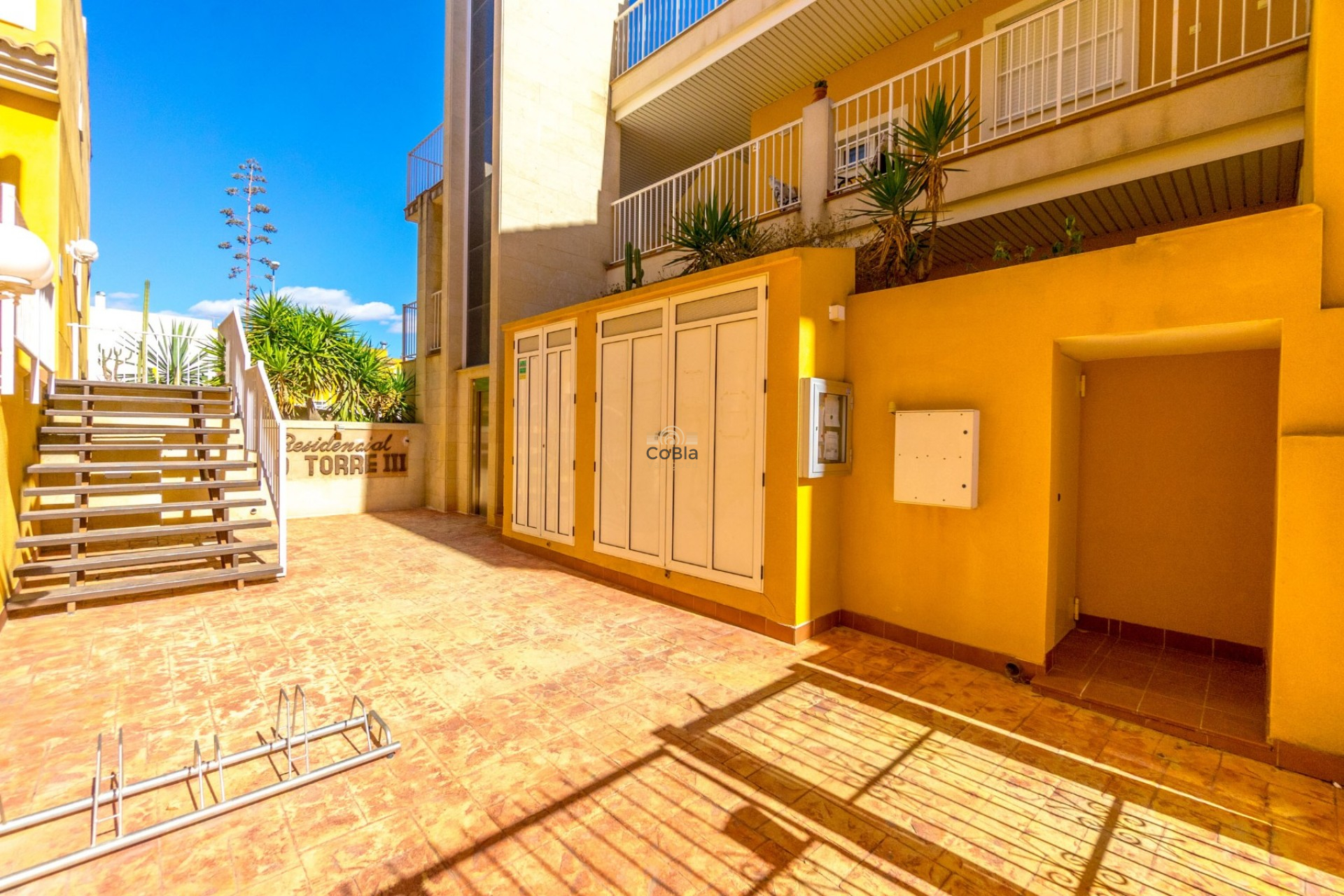 Resale - Townhouse - Ciudad Quesada - Pueblo Bravo