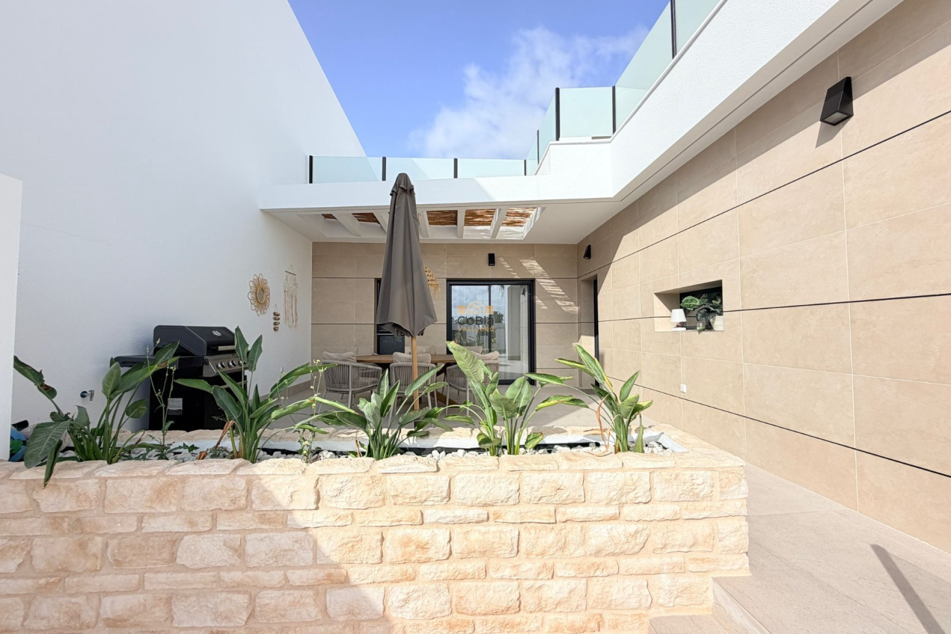Resale - Villa * - Dolores