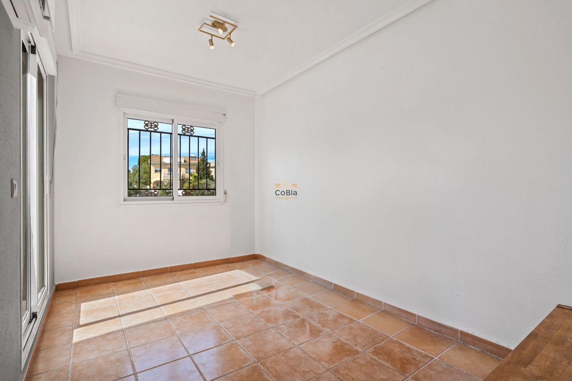 Resale - Villa - Orihuela Costa - Castillo de Don Juan
