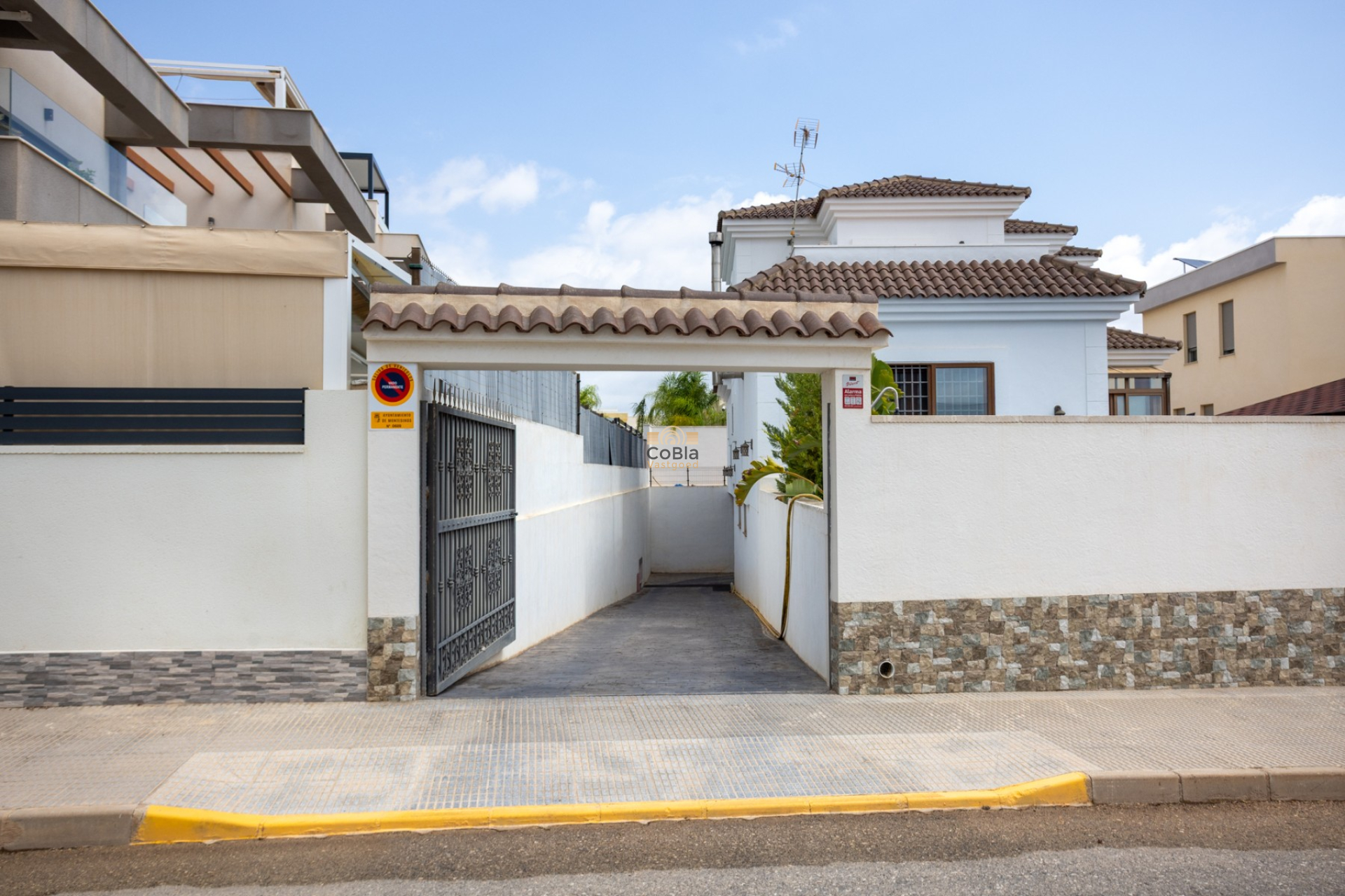 Revente - Semi Detached Villa - Los Montesinos - La Herrada