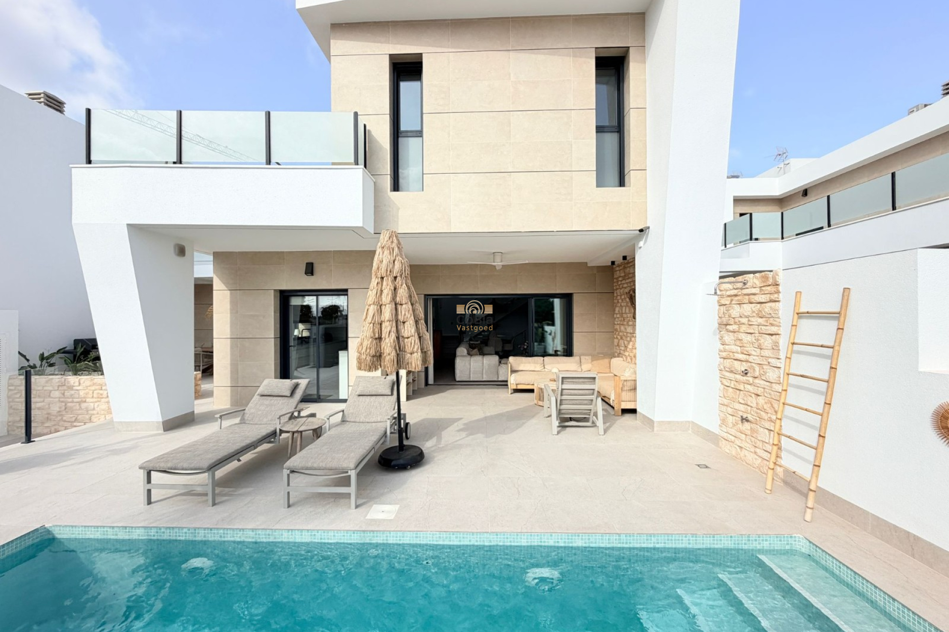 Revente - Villa * - Dolores