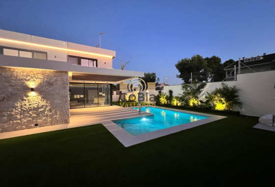 Townhouse - New Build - Orihuela Costa - Montezenia