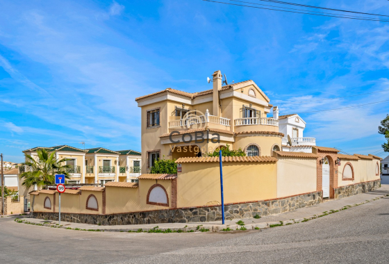 Villa - Herverkoop - Orihuela Costa - Castillo de Don Juan