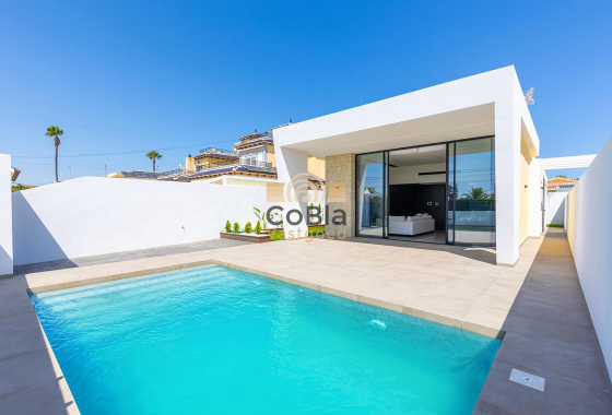 Villa - Neue Gebäude - Torrevieja - NBR-48933
