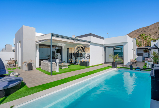 Villa - Resale - Fortuna - Urbanizacion Las Kalendas