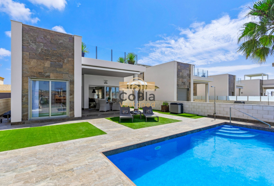 Villa - Resale - Villamartín - Villamartín