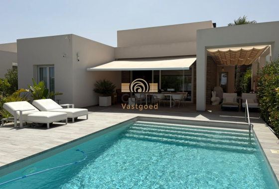 Villa - Wiederverkauf - Algorfa - CBW-63486