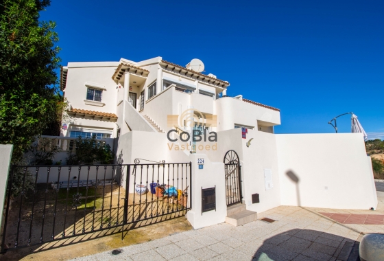 Villa - Wiederverkauf - Orihuela Costa - SPH-22519