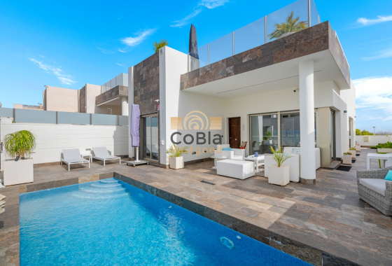 Villa - Wiederverkauf - Orihuela Costa - Villamartín