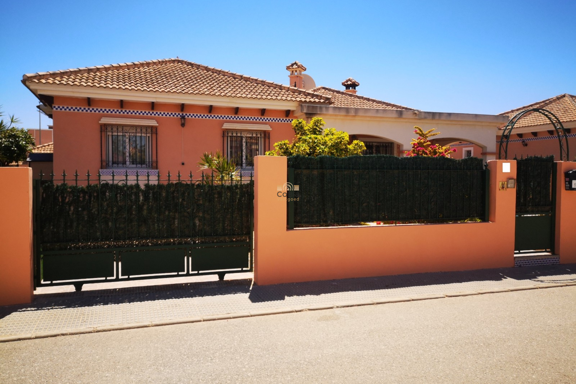 Wiederverkauf - Villa - Los Montesinos - Los Montesinos - Urb. La Herrada