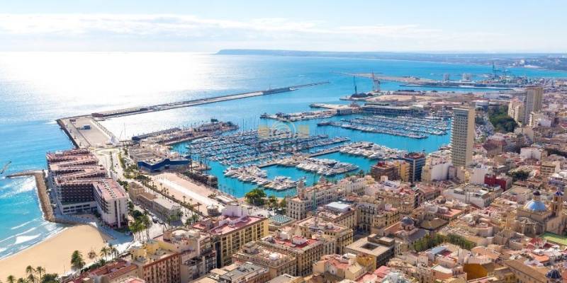 De bloeiende vastgoedmarkt aan de Costa Blanca 