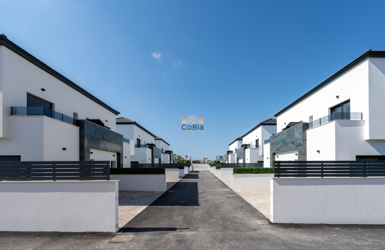 Nieuwbouw Woningen - Quad House - Gran Alacant - Centro Comercial Ga