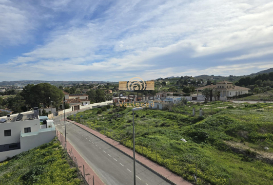 Neue Gebäude - Stadthaus - Bigastro - pueblo