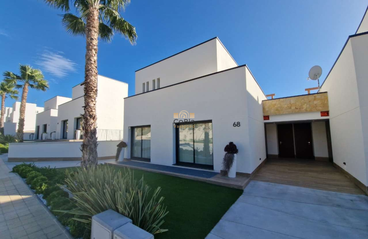 Herverkoop - Villa - Monforte del Cid - Font del Llop