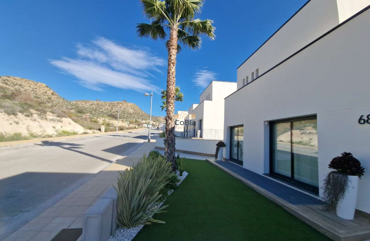 Herverkoop - Villa - Monforte del Cid - Font del Llop