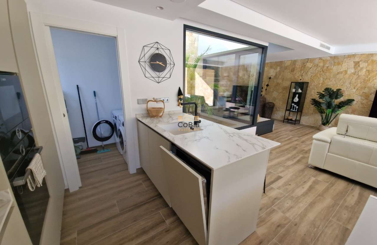 Herverkoop - Villa - Monforte del Cid - Font del Llop