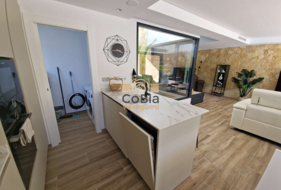 Herverkoop - Villa - Monforte del Cid - Font del Llop